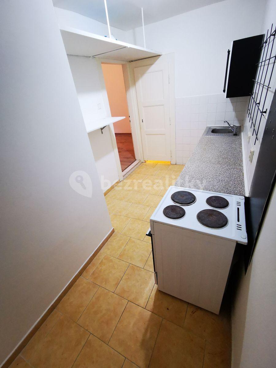 Pronájem bytu 2+1 45 m², V Háji, Praha, Praha