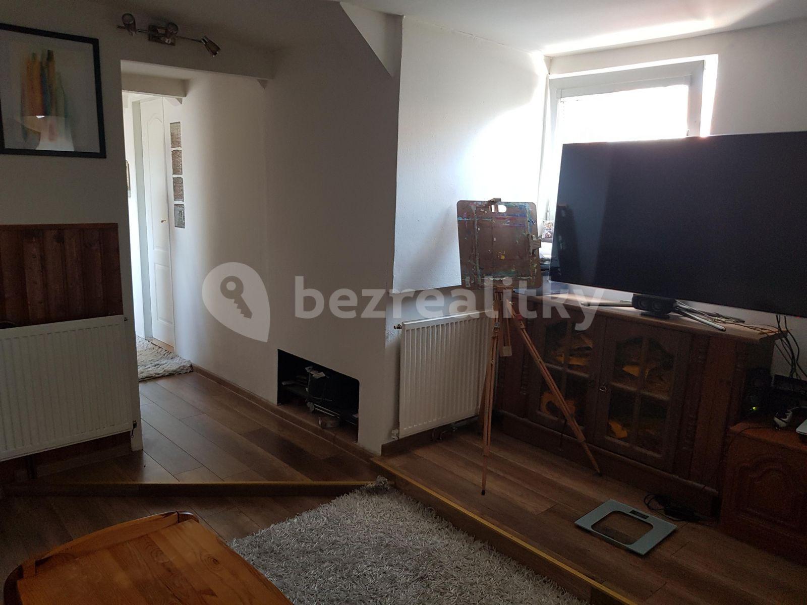 Pronájem bytu 3+1 64 m², Na Hrázi, Praha, Praha