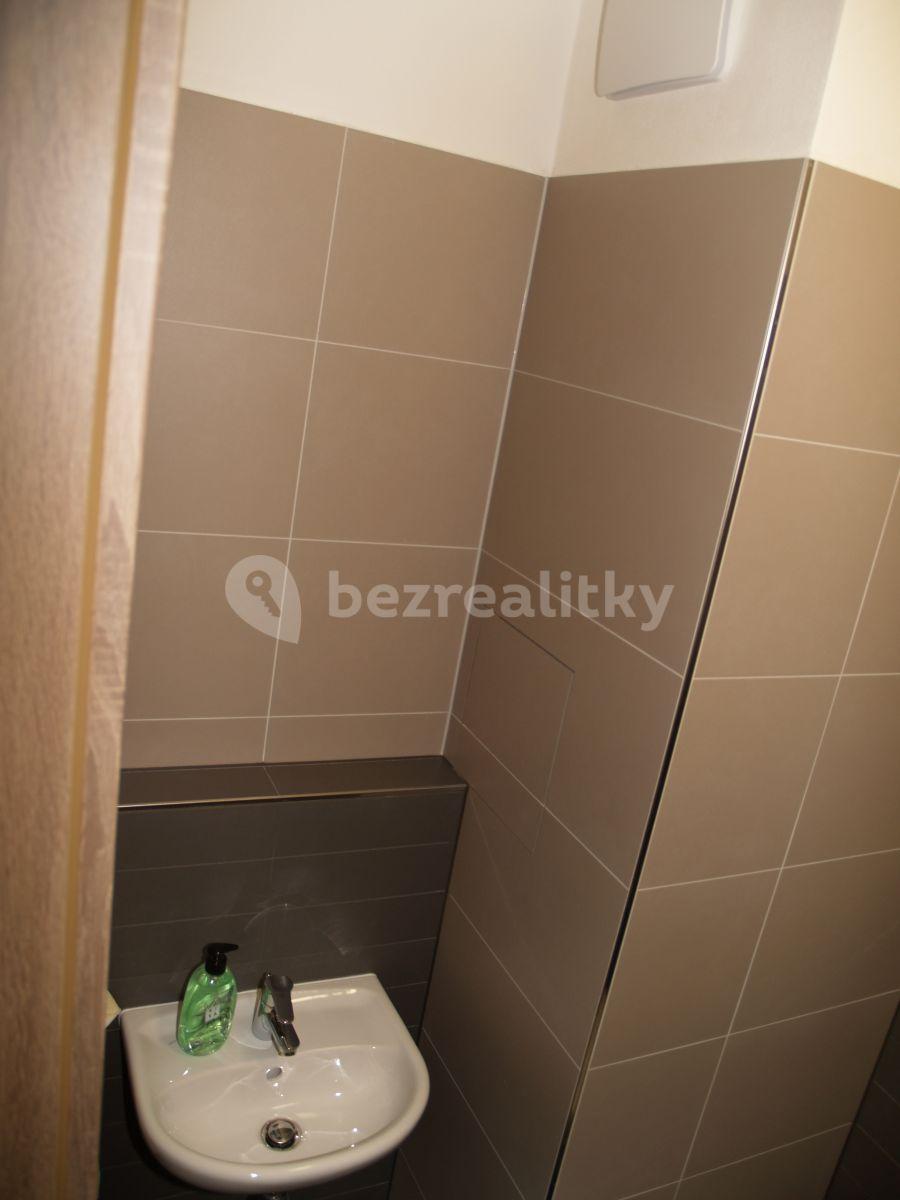 Pronájem bytu 3+kk 82 m², Toufarova, Praha, Praha