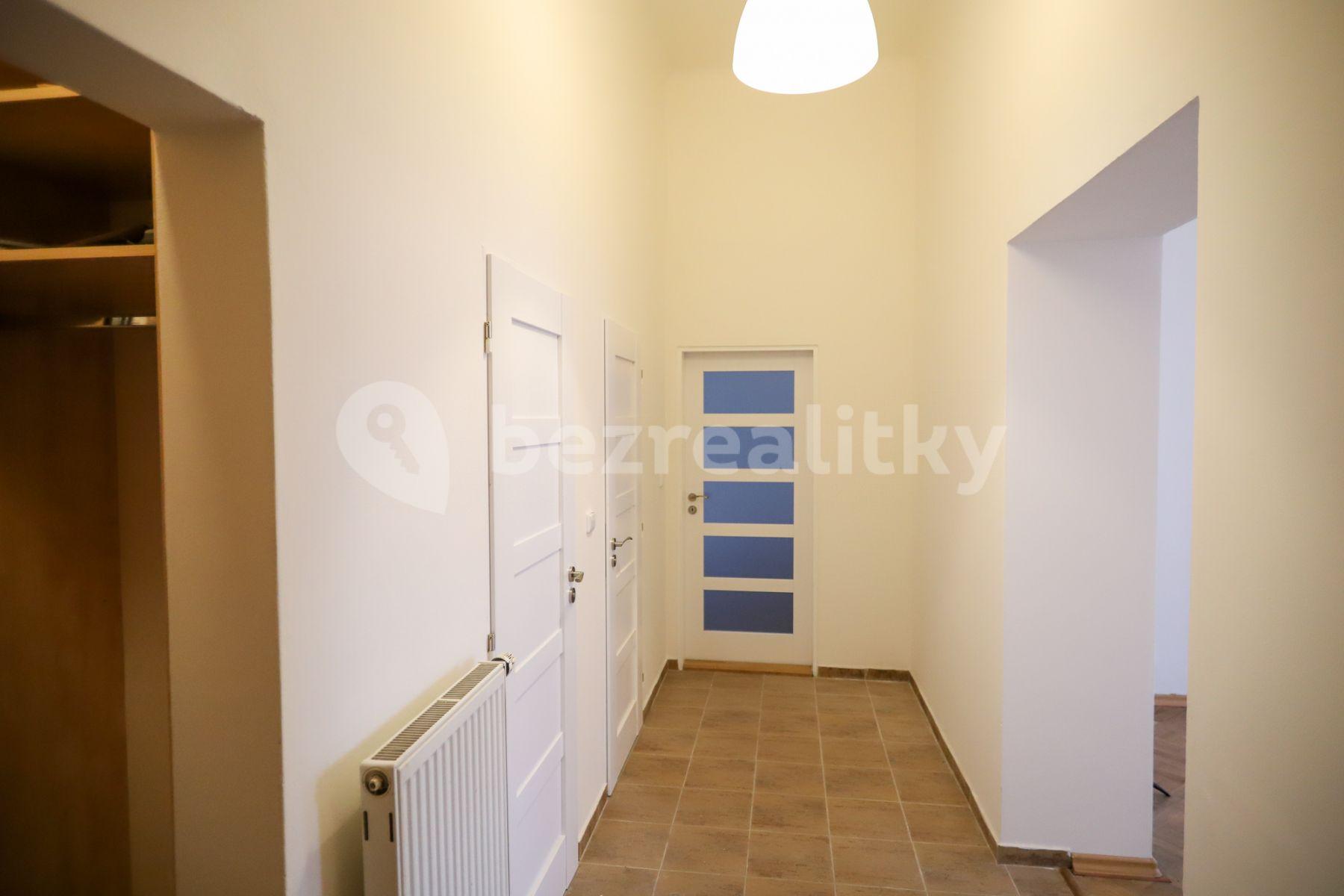 Pronájem bytu 3+1 106 m², Sokolovská, Praha, Praha