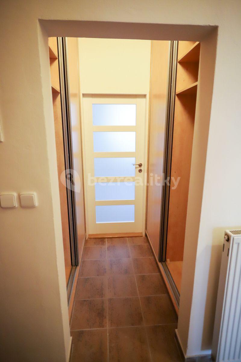 Pronájem bytu 3+1 106 m², Sokolovská, Praha, Praha