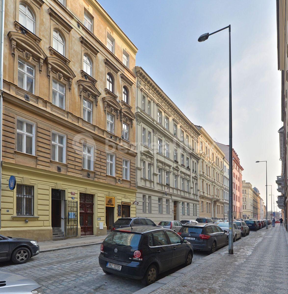 Pronájem bytu 2+kk 35 m², Varšavská, Praha, Praha