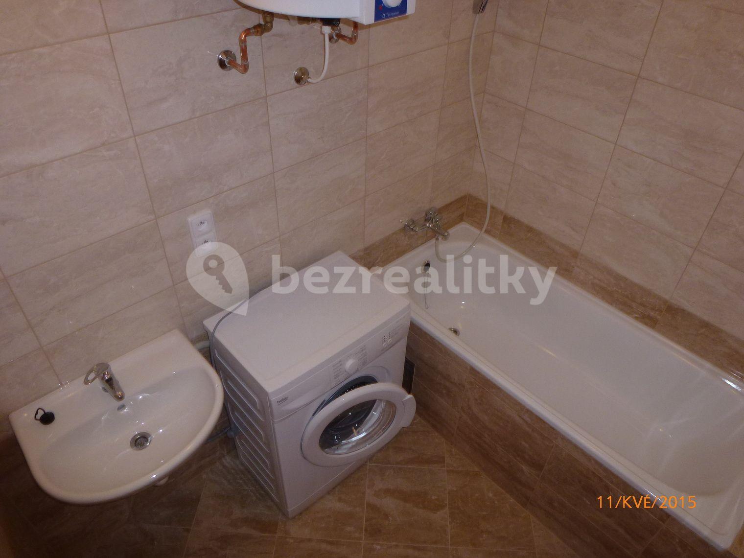 Pronájem bytu 2+1 66 m², Pelhřimovská, Praha, Praha