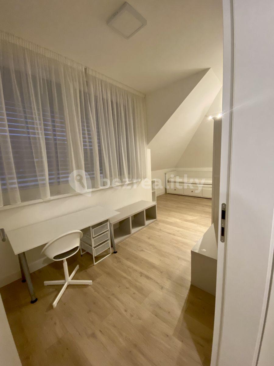 Pronájem bytu 4+kk 115 m², Butovická, Praha, Praha