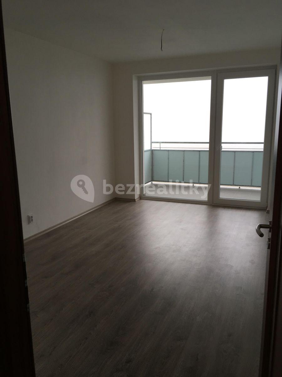 Pronájem bytu 1+kk 30 m², Topolová, Olomouc, Olomoucký kraj