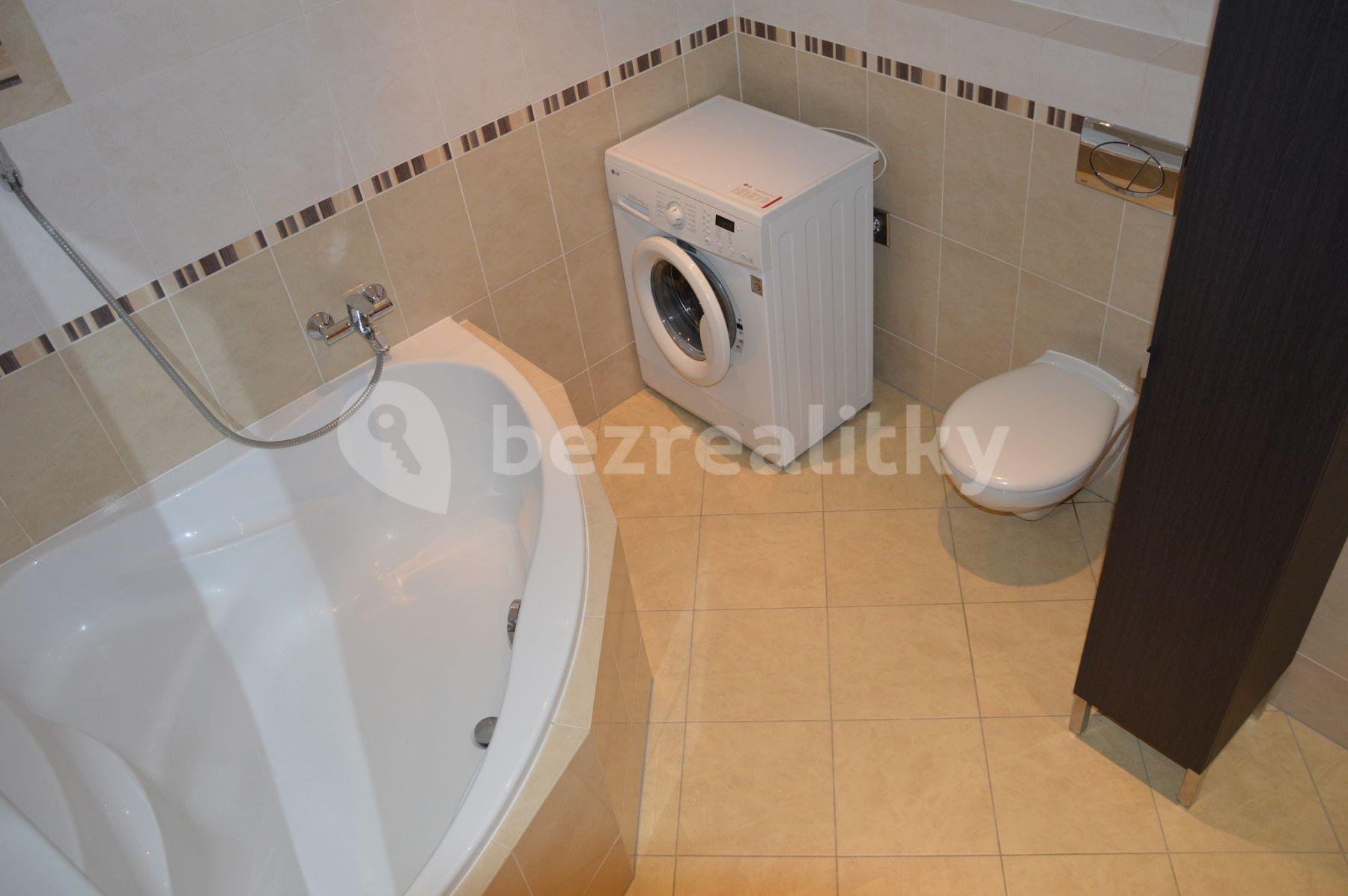 Pronájem bytu 2+kk 57 m², Tlumačovská, Praha, Praha