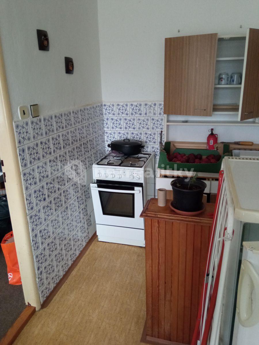 Pronájem bytu 3+1 70 m², Krásné Loučky, Mezno, Středočeský kraj