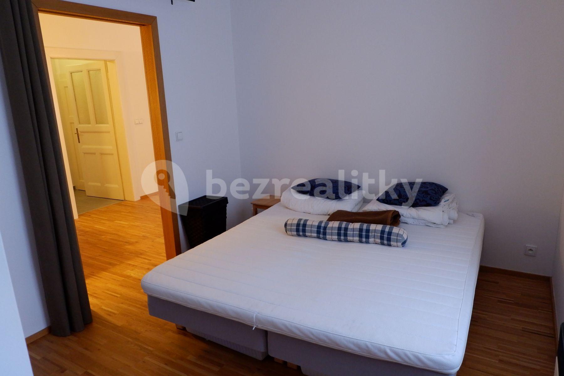 Pronájem bytu 2+kk 44 m², Na Dolinách, Praha, Praha