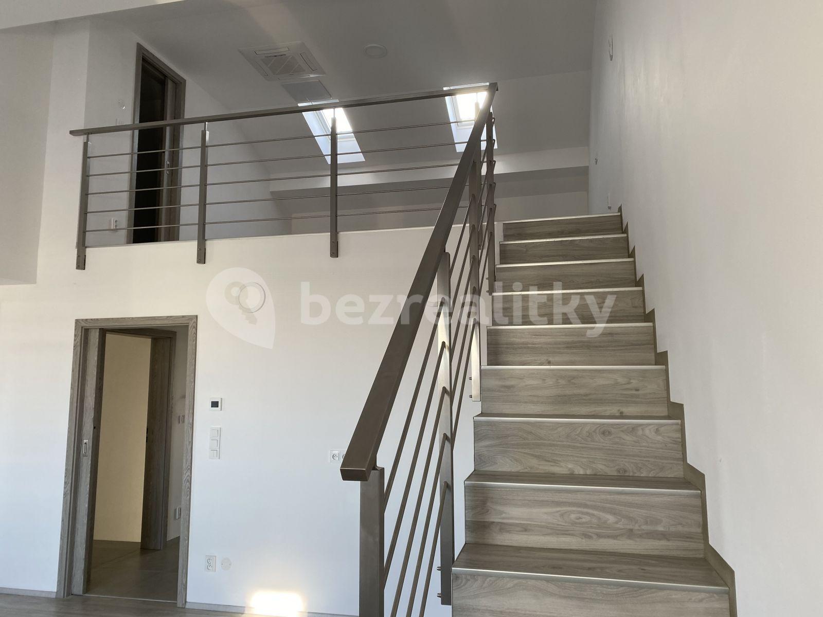 Pronájem bytu 2+kk 82 m², Sokolnická, Brno, Jihomoravský kraj