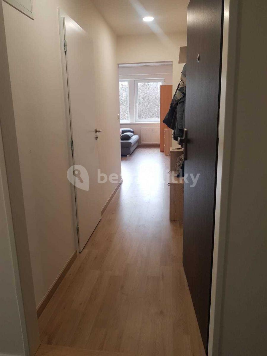 Pronájem bytu Garsoniéra 23 m², Peroutkova, Praha, Praha