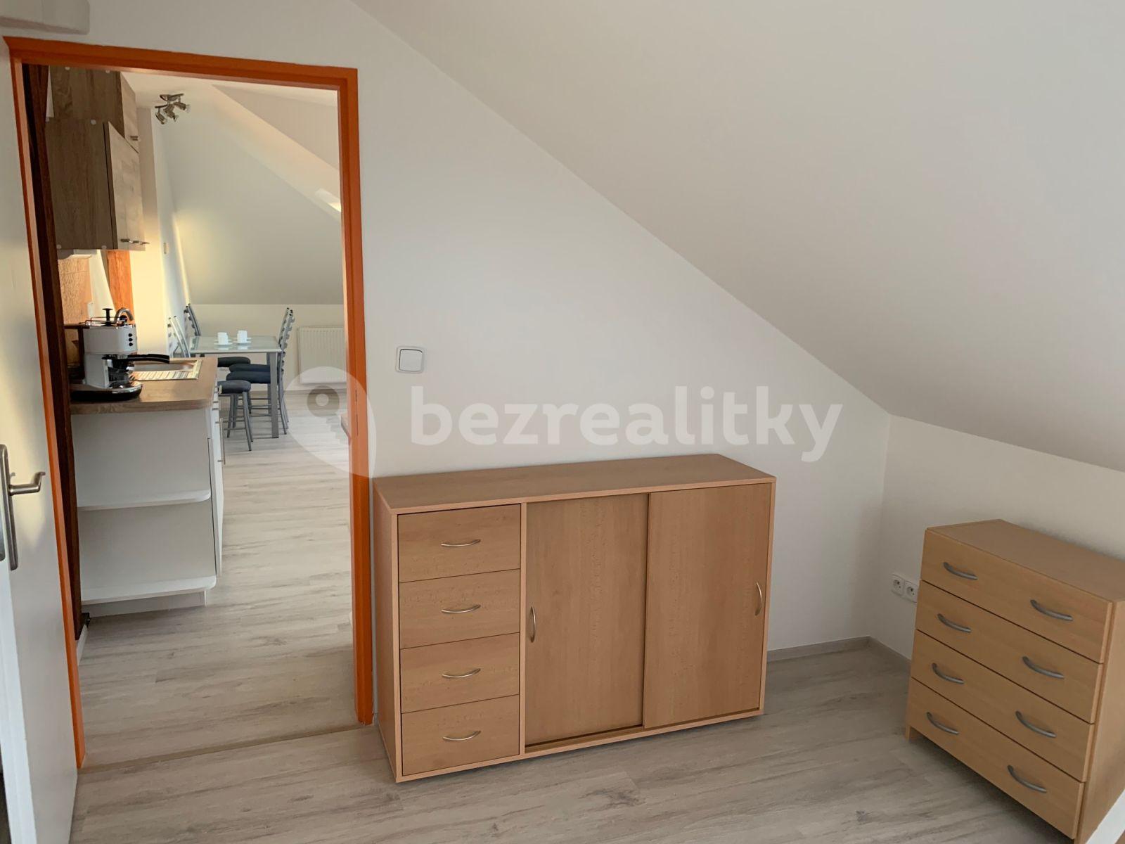 Pronájem bytu 3+kk 60 m², Jeremiášova, Praha, Praha