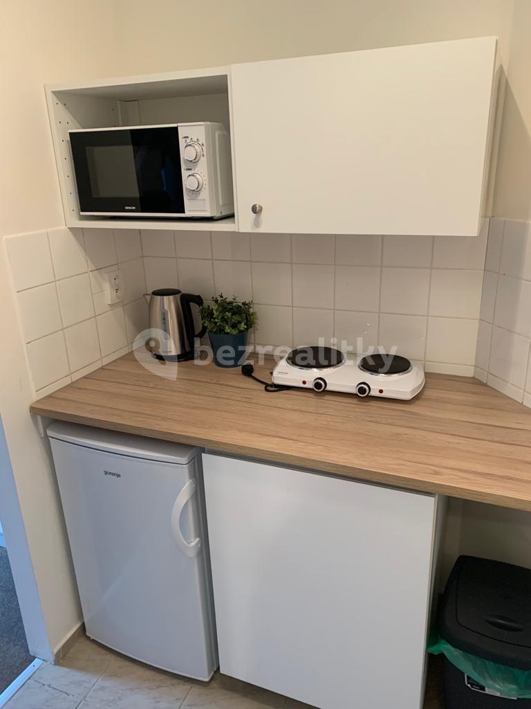 Pronájem bytu Garsoniéra 25 m², Kováků, Praha, Praha