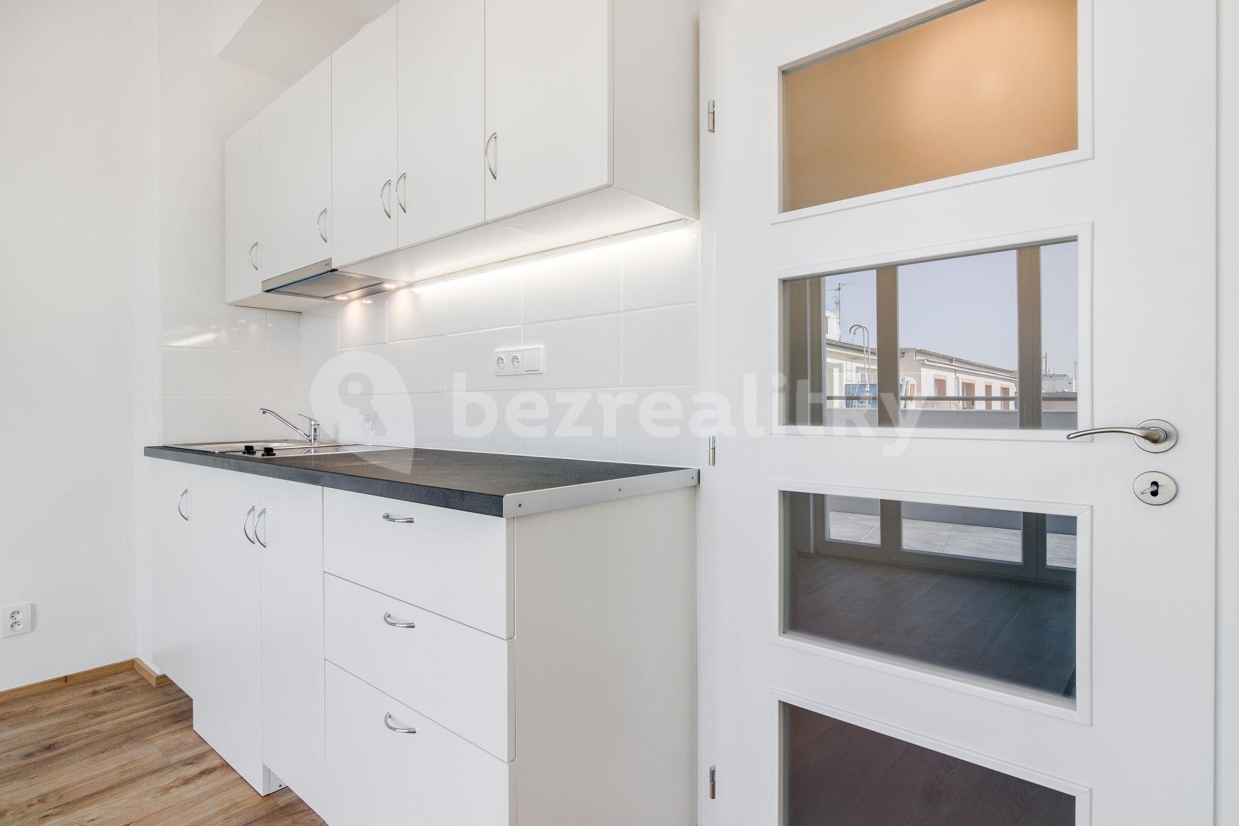 Pronájem bytu 1+kk 29 m², Přípotoční, Praha, Praha