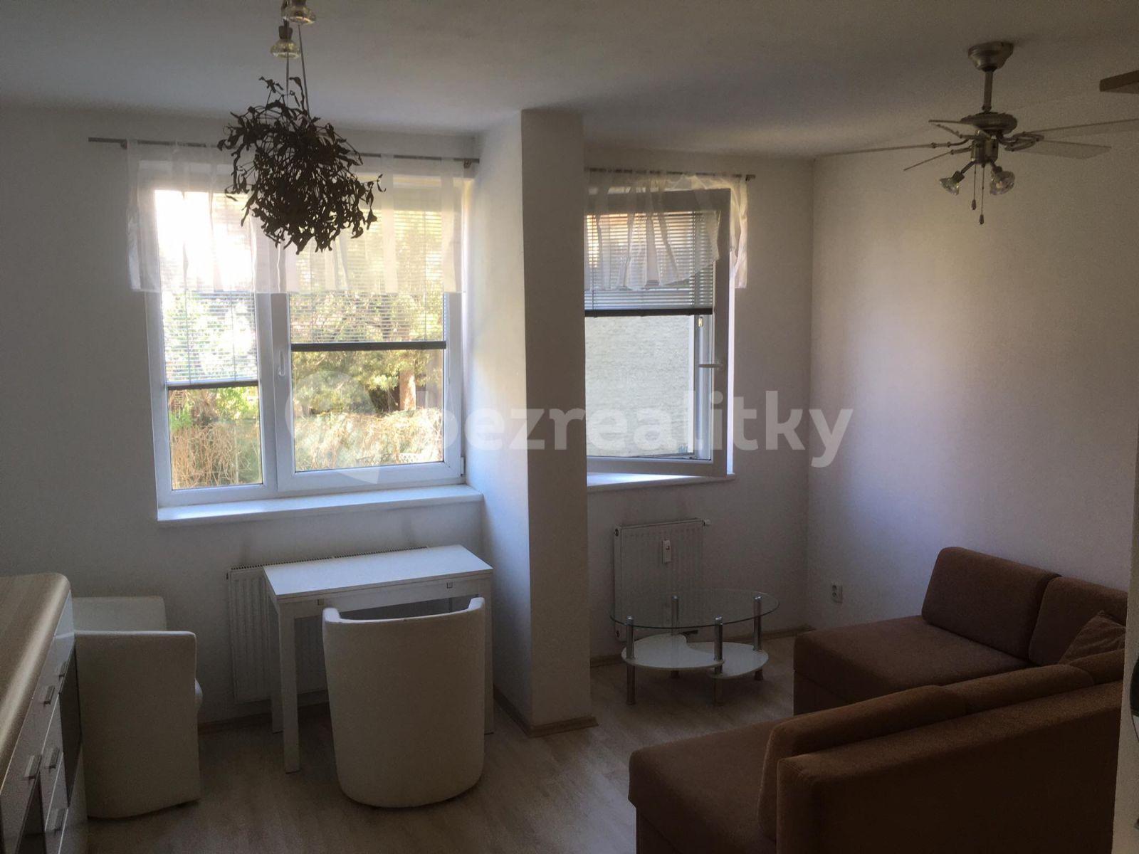 Pronájem bytu Garsoniéra 28 m², Kovařovicova, Brno, Jihomoravský kraj