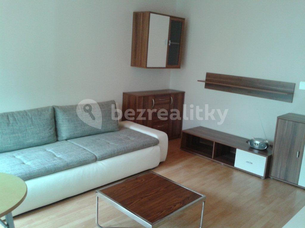 Pronájem bytu 1+kk 30 m², Milevská, Praha, Praha