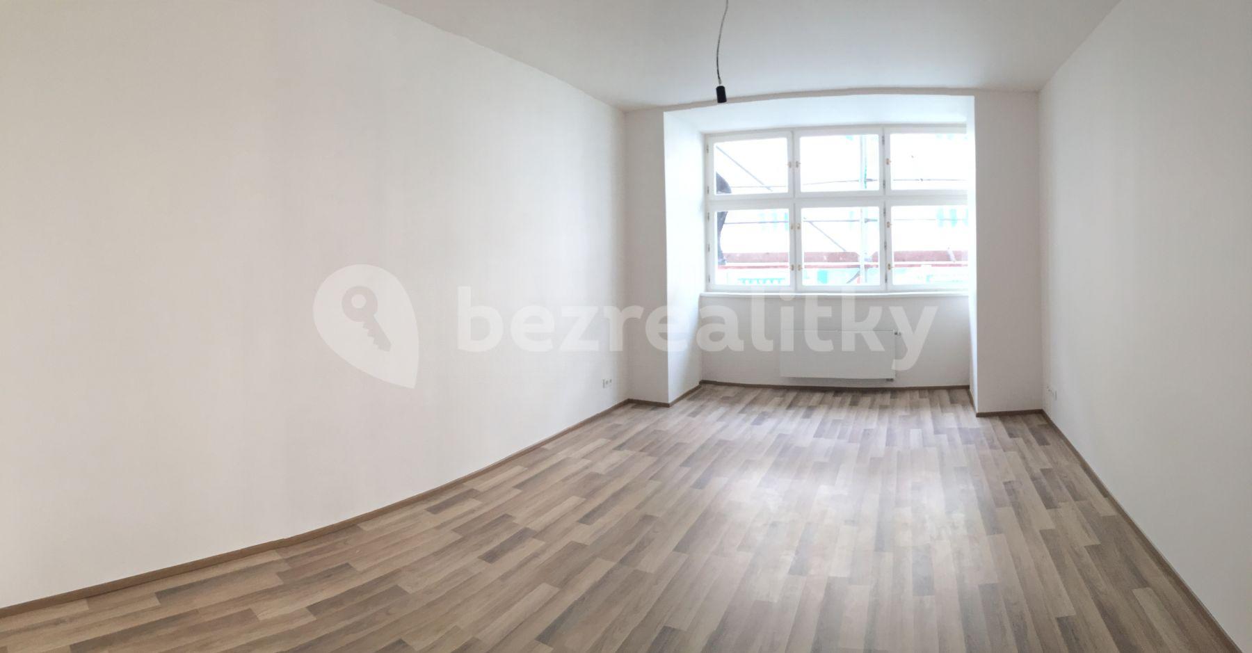 Pronájem bytu 3+1 83 m², Na Hutích, Praha, Praha