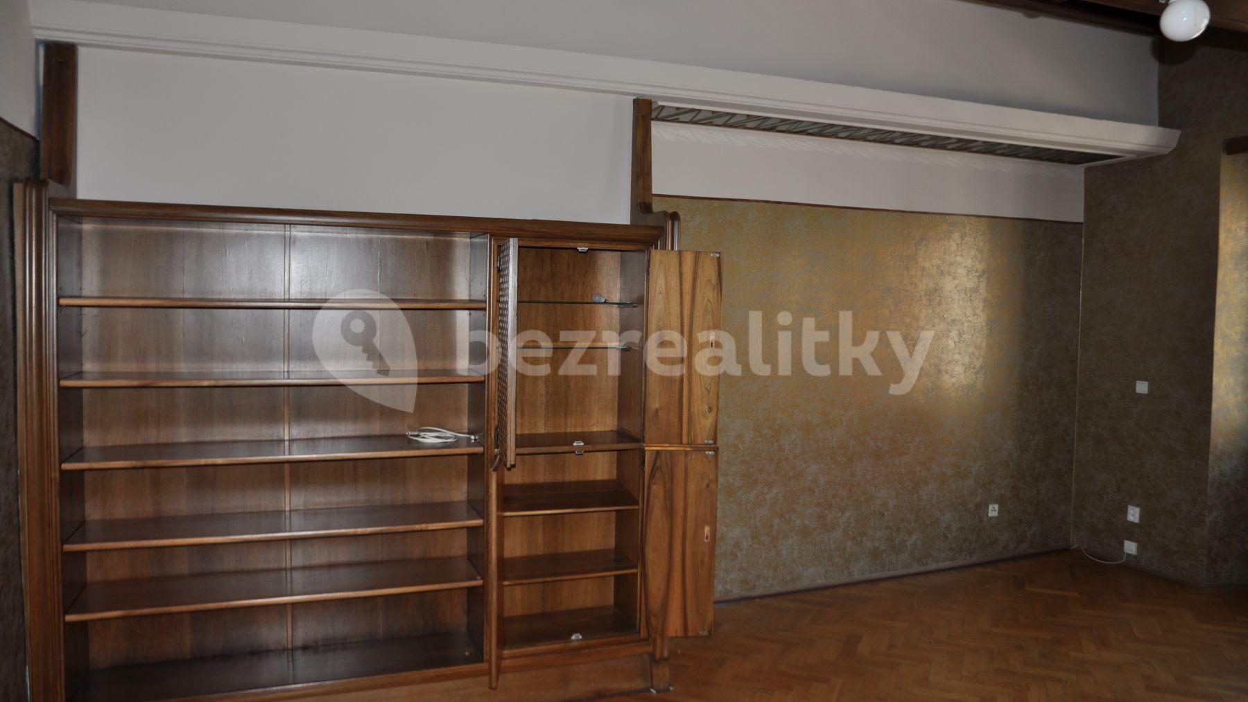 Pronájem bytu 2+kk 74 m², Betlémské náměstí, Praha, Praha