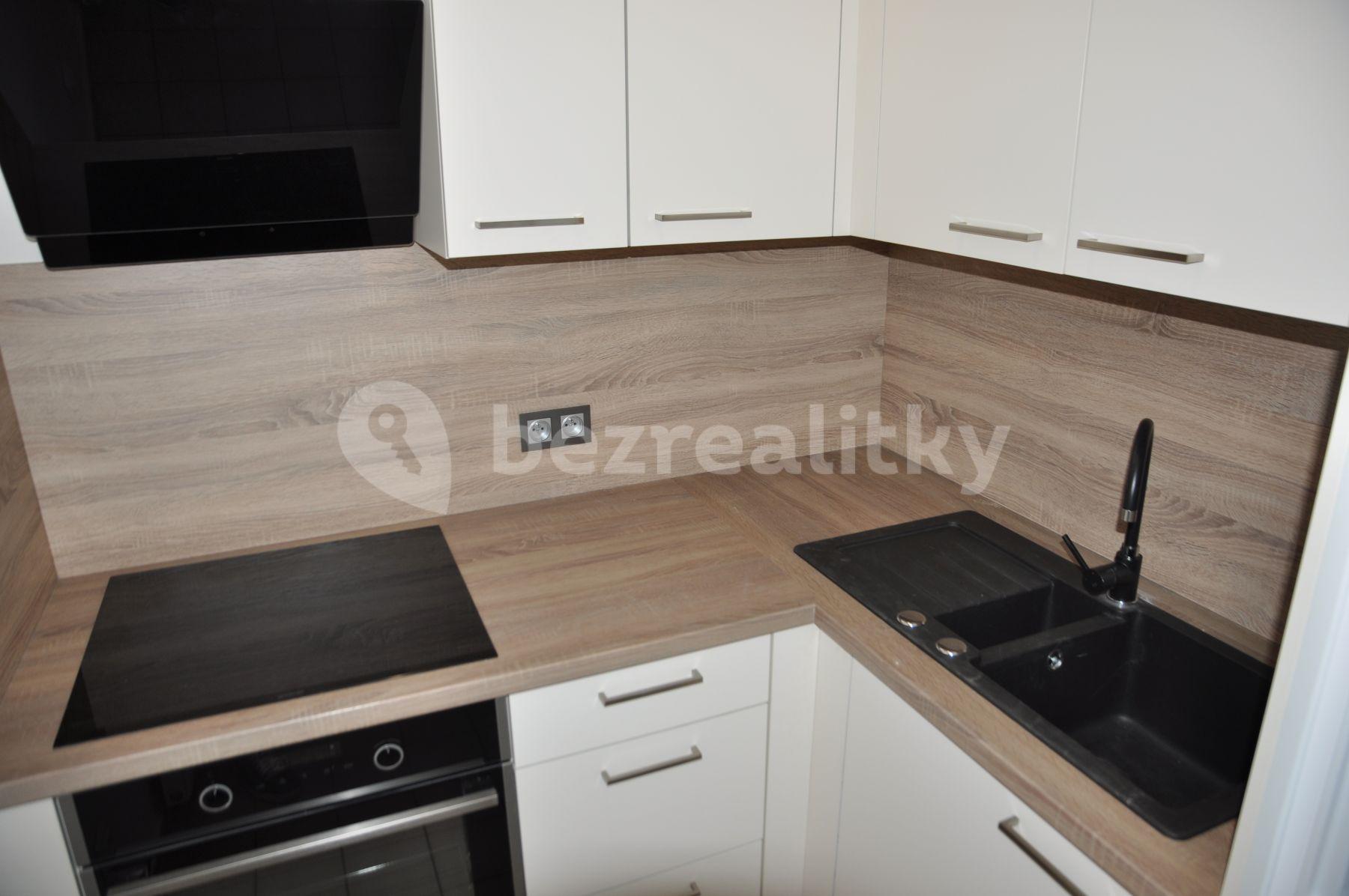 Pronájem bytu 2+kk 74 m², Betlémské náměstí, Praha, Praha