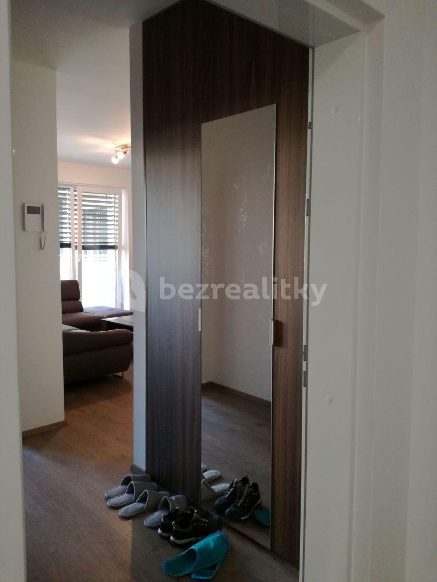 Pronájem bytu 2+1 50 m², Na križovatkách, Ružinov, Bratislavský kraj