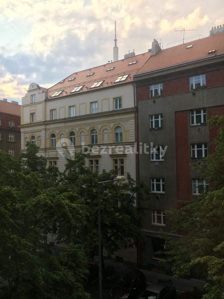 Pronájem bytu 2+1 64 m², Lucemburská, Praha, Praha