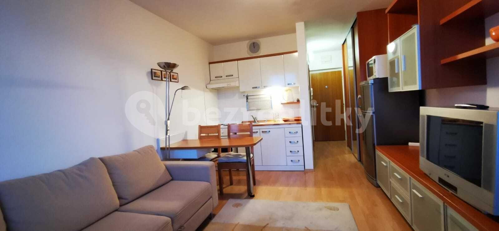 Pronájem bytu Garsoniéra 25 m², Zadunajská cesta, Petržalka, Bratislavský kraj