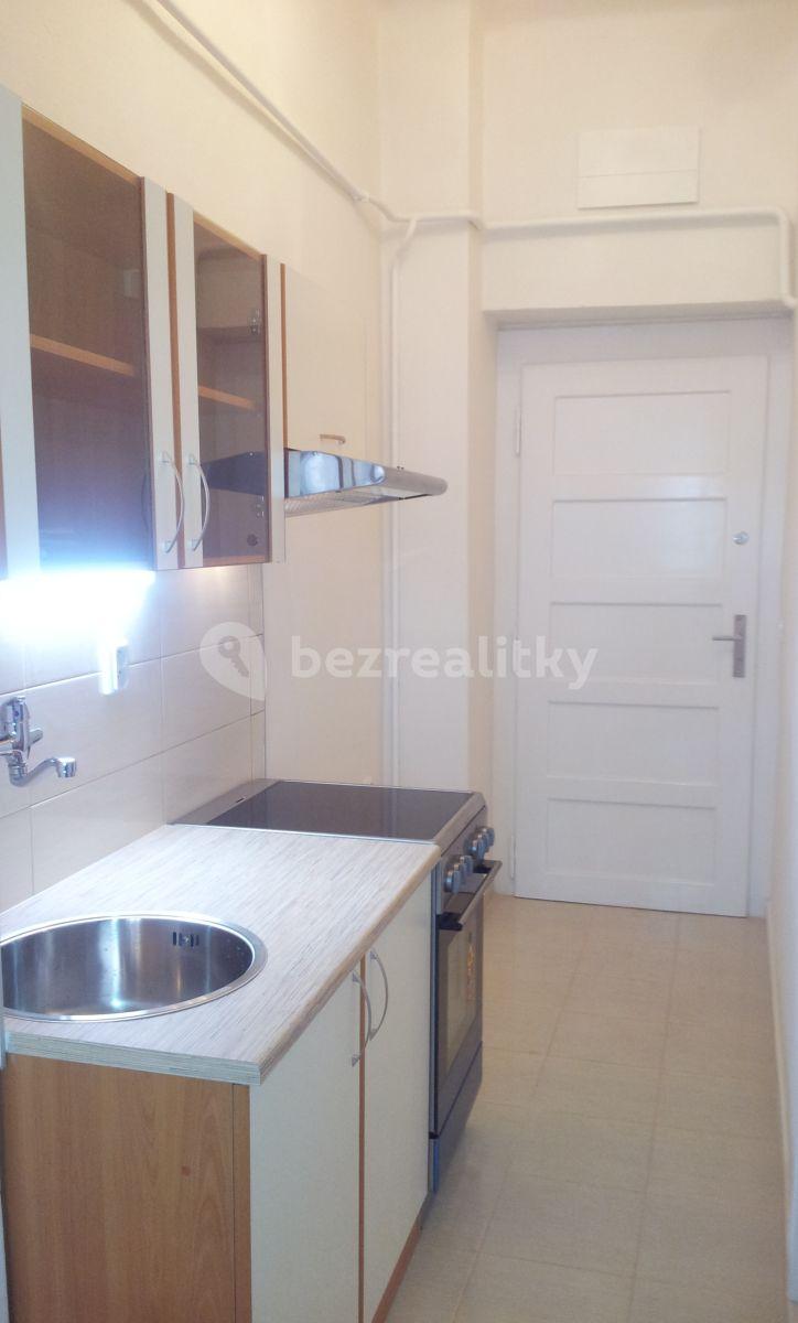 Pronájem bytu 1+kk 26 m², Slezská, Praha, Praha