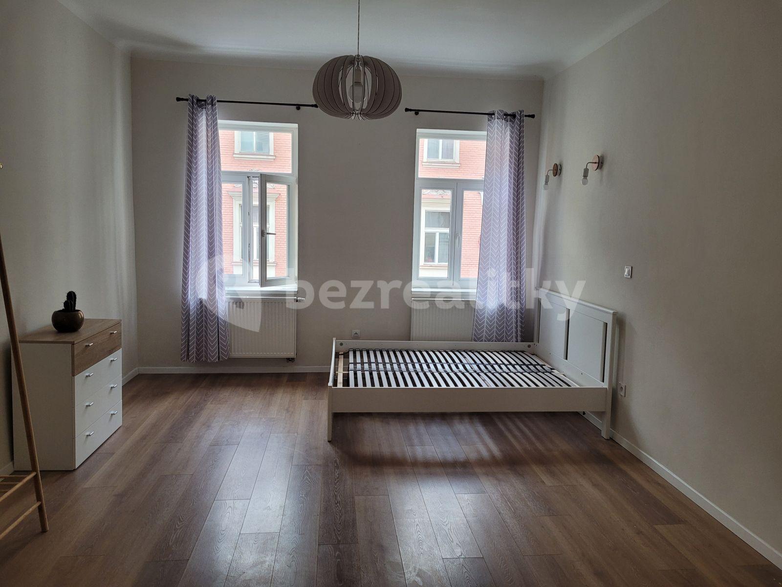 Pronájem bytu 1+1 43 m², Kamenická, Praha, Praha