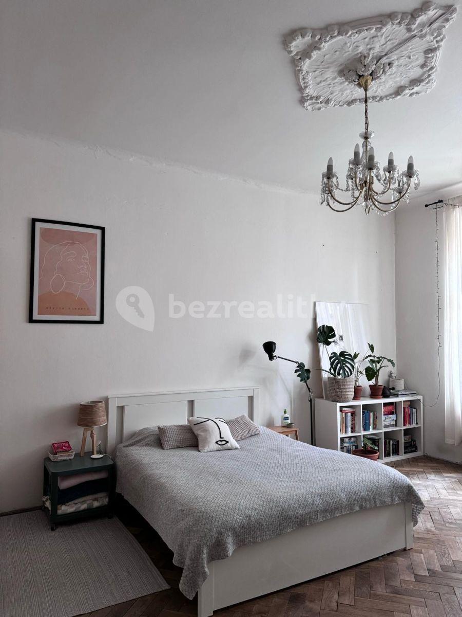 Pronájem bytu 2+kk 55 m², Urxova, Praha, Praha