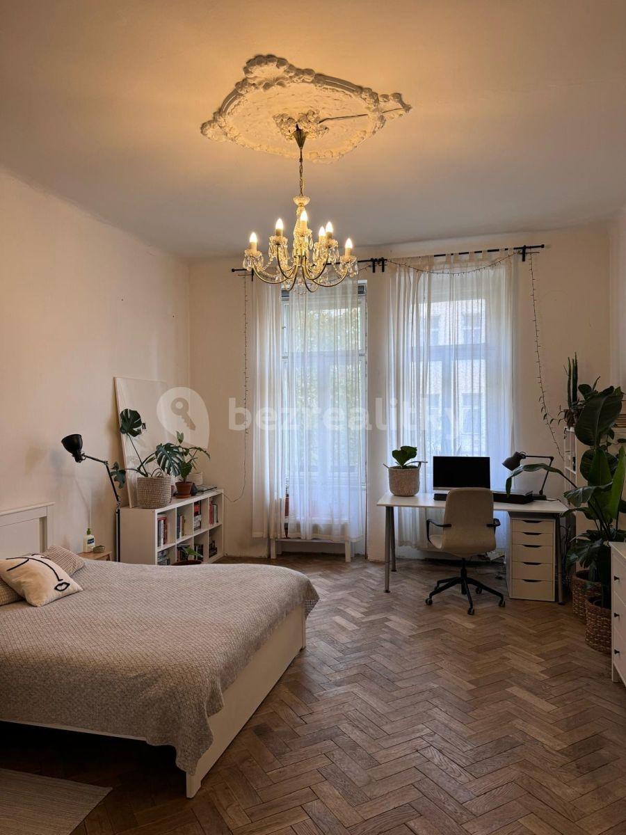 Pronájem bytu 2+kk 55 m², Urxova, Praha, Praha