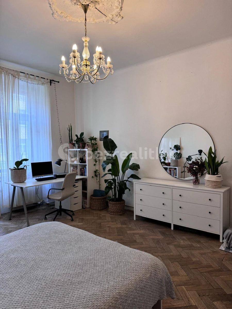 Pronájem bytu 2+kk 55 m², Urxova, Praha, Praha