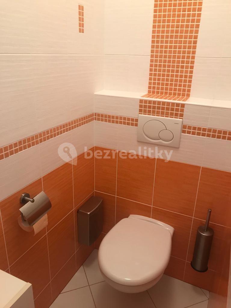 Pronájem bytu 2+kk 50 m², Kladenská, Praha, Praha