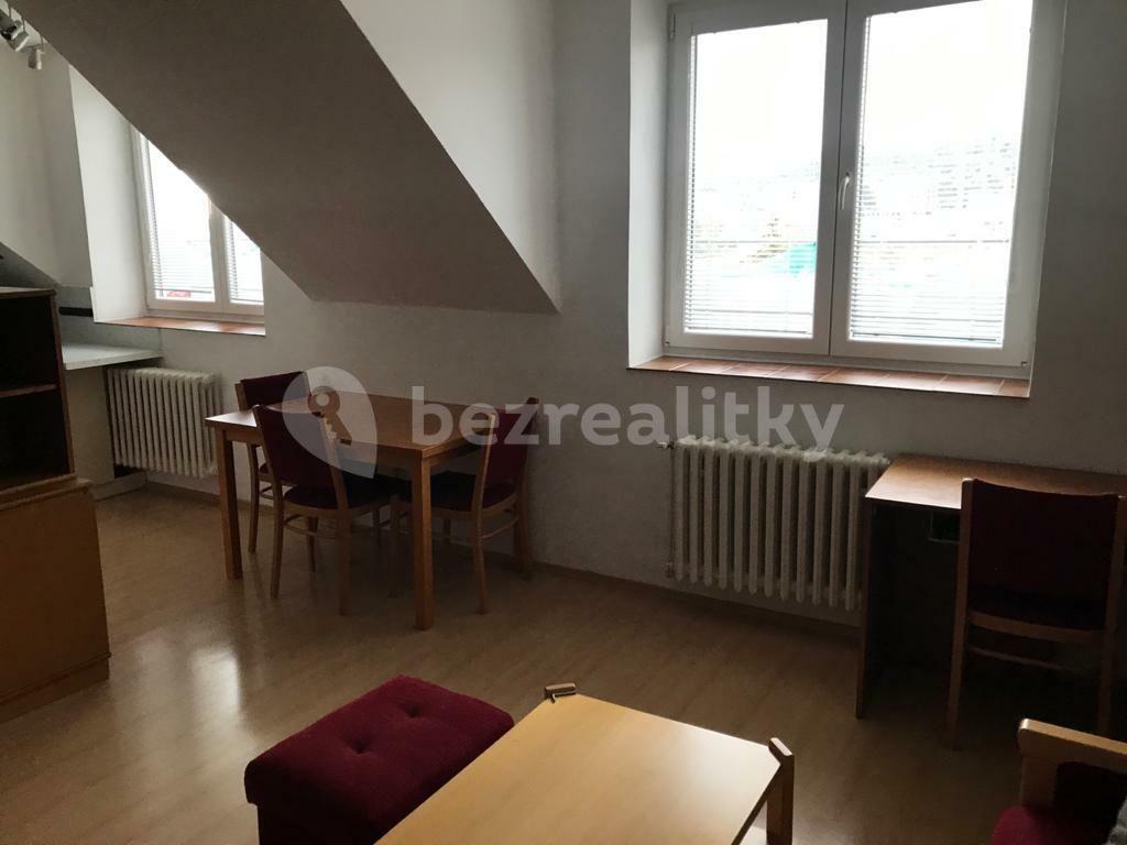 Pronájem bytu 2+kk 50 m², Kladenská, Praha, Praha