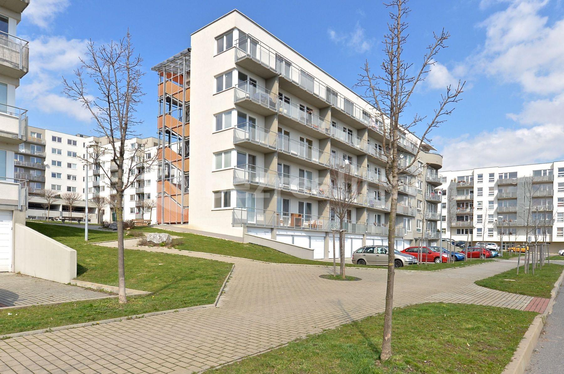 Pronájem bytu 1+1 22 m², Šedova, Praha, Praha