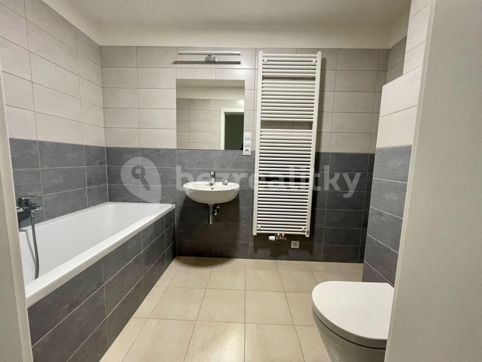 Pronájem bytu 2+kk 68 m², Tovární, Čelákovice, Středočeský kraj