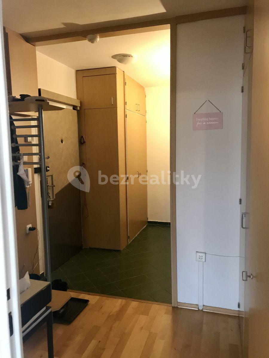 Pronájem bytu 2+kk 67 m², Makovského, Praha, Praha