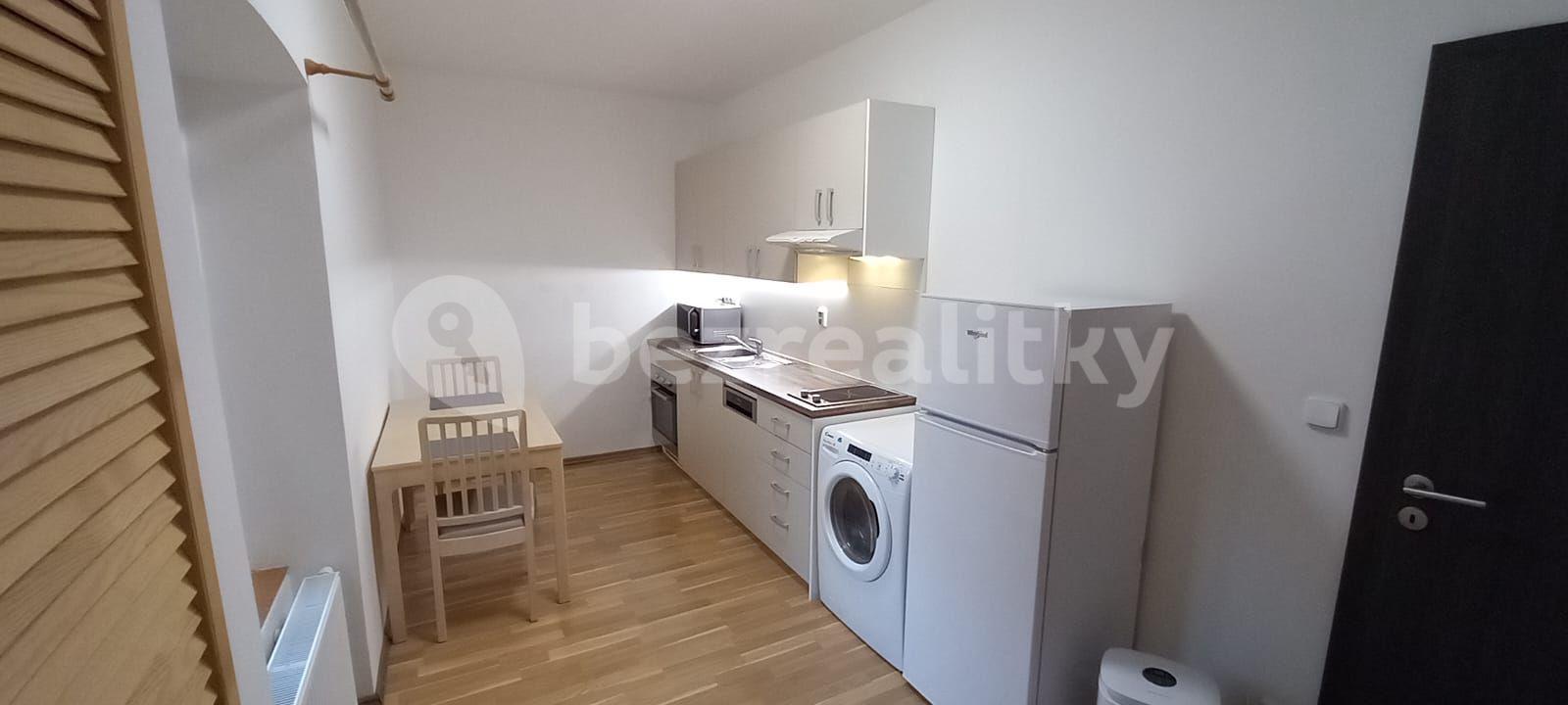 Pronájem bytu 3+kk 82 m², K Rybníku, Dobrovíz, Středočeský kraj