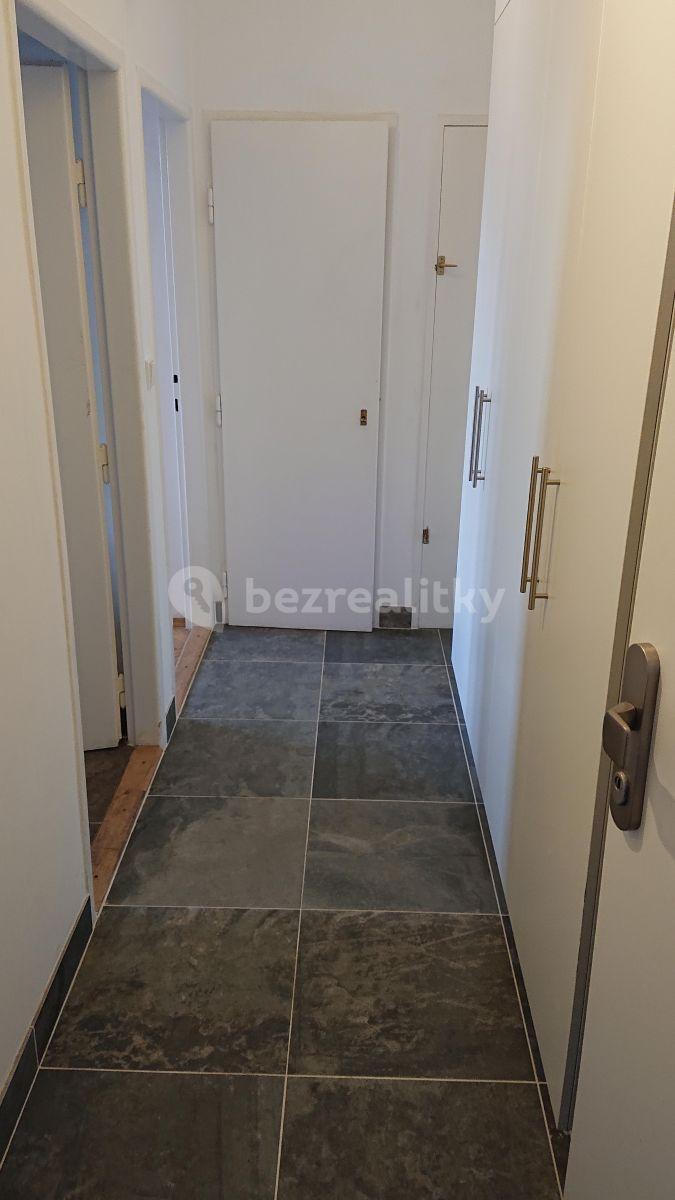 Pronájem bytu 2+kk 38 m², U Milosrdných, Praha, Praha