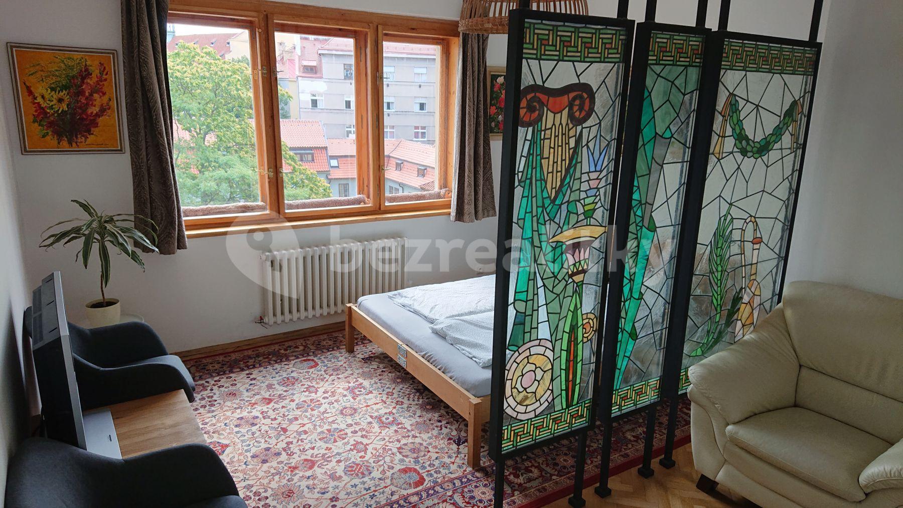 Pronájem bytu 2+kk 38 m², U Milosrdných, Praha, Praha