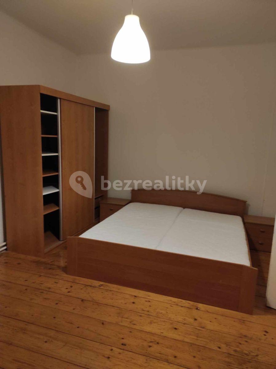 Pronájem bytu 1+1 40 m², Hálkova, Pečky, Středočeský kraj