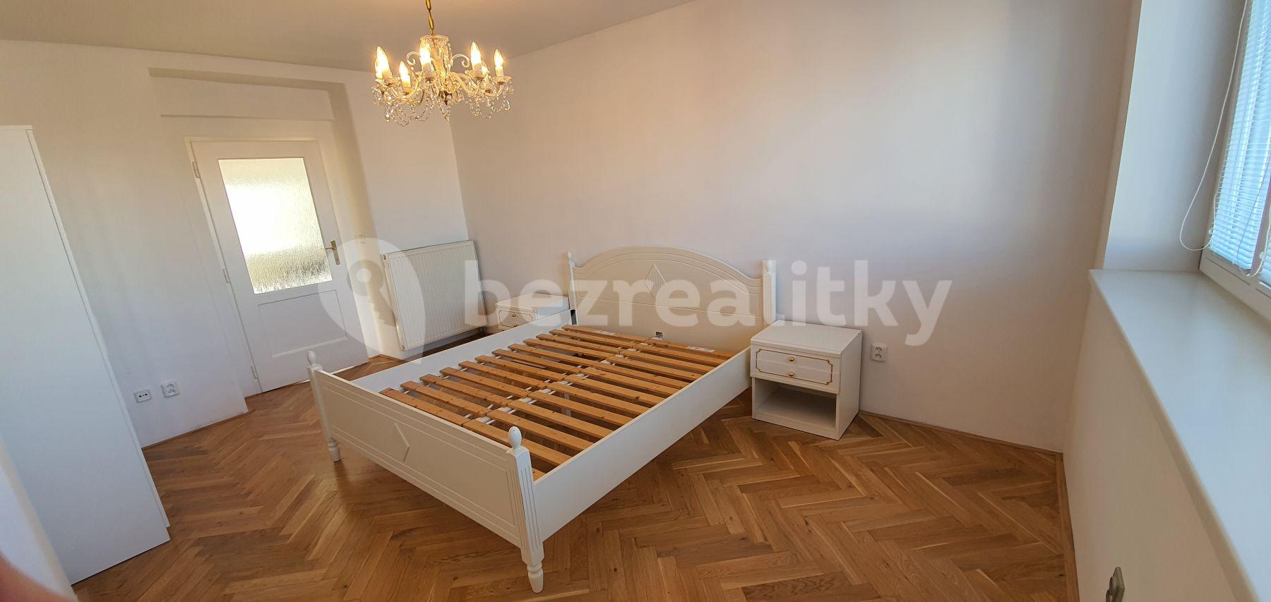 Pronájem bytu 3+kk 78 m², Čihákova, Poděbrady, Středočeský kraj