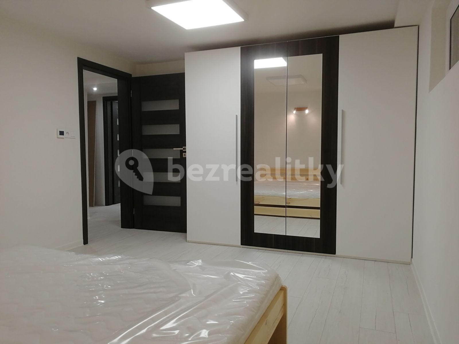 Pronájem bytu 2+kk 58 m², Nechanická, Praha, Praha