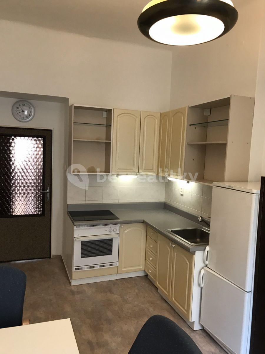 Pronájem bytu 2+kk 48 m², Bulharská, Praha, Praha