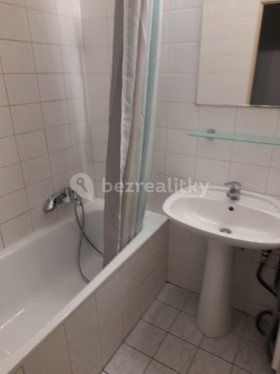 Pronájem bytu 2+kk 48 m², Bulharská, Praha, Praha