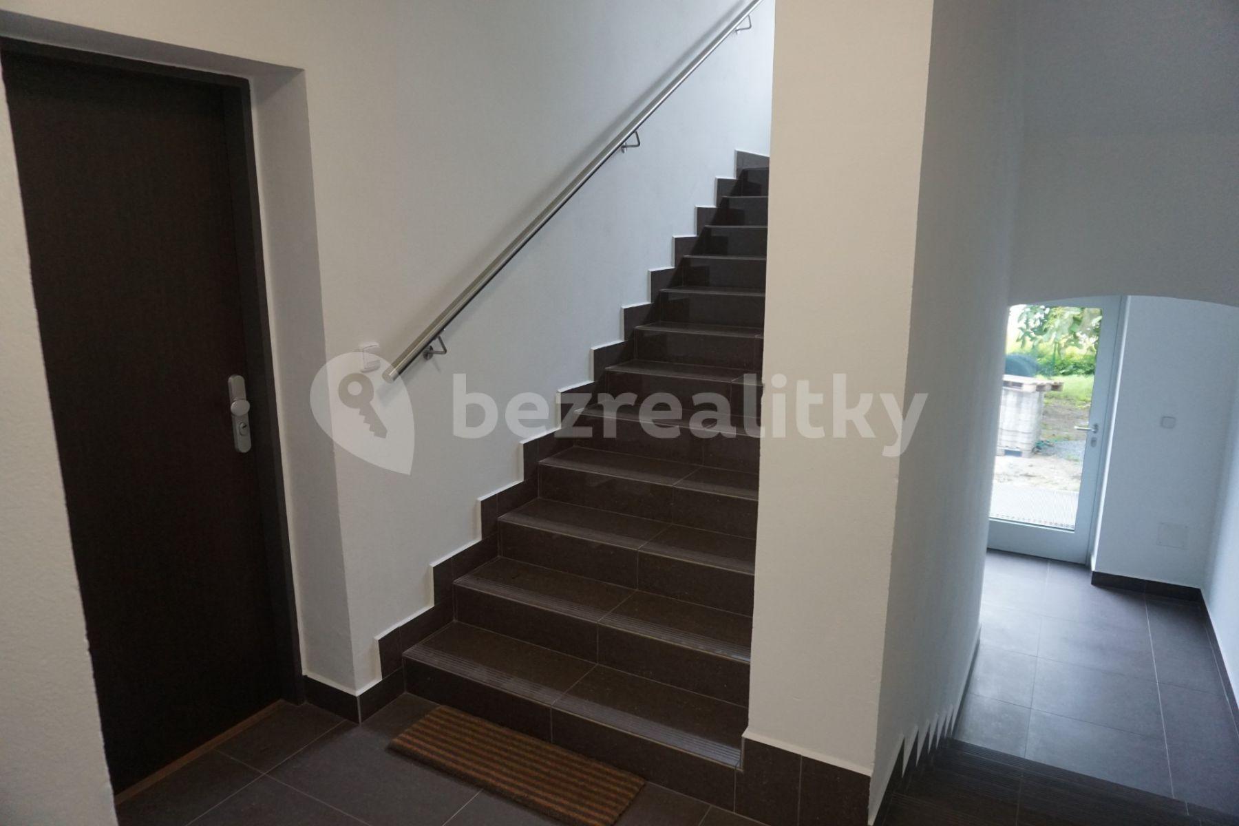 Pronájem bytu 2+kk 40 m², Pod Altánem, Praha, Praha