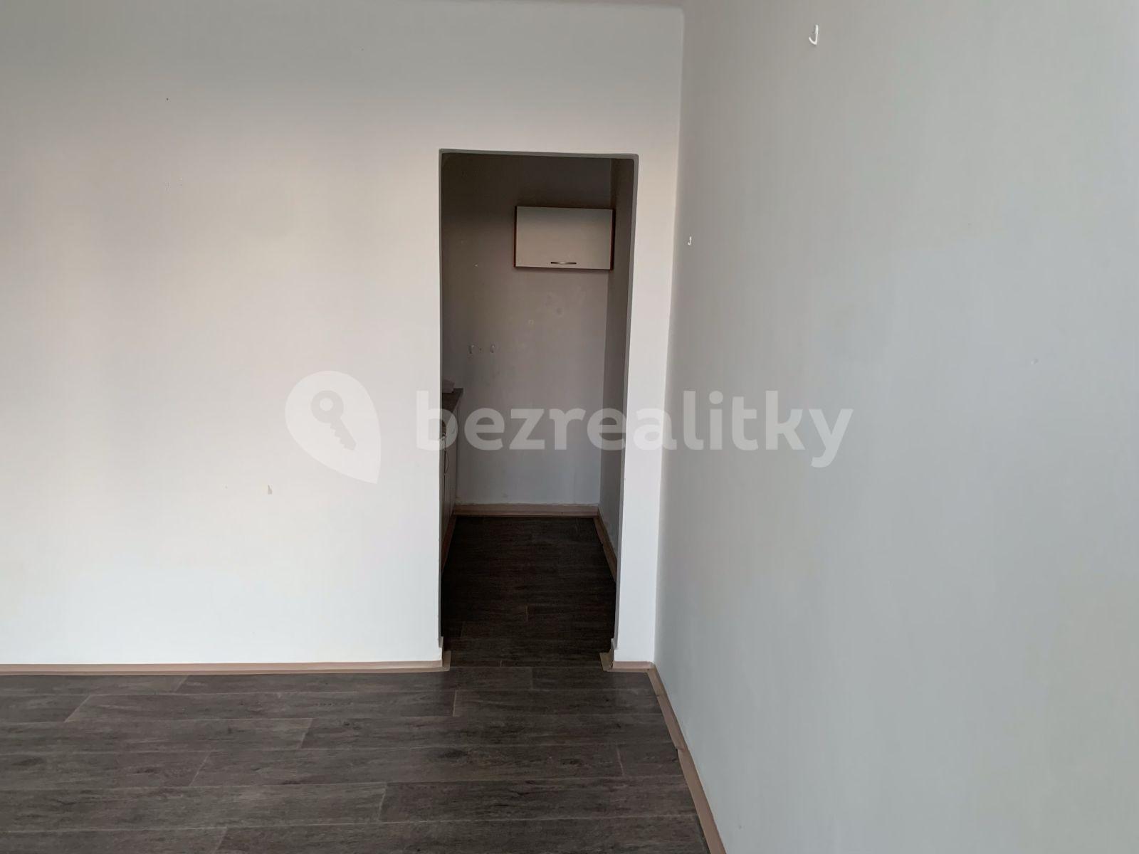 Pronájem bytu 1+1 35 m², Třída Míru, Beroun, Středočeský kraj