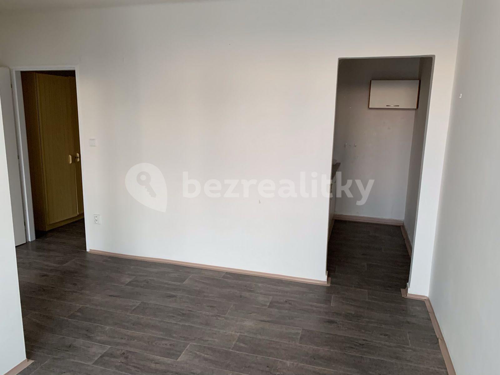 Pronájem bytu 1+1 35 m², Třída Míru, Beroun, Středočeský kraj