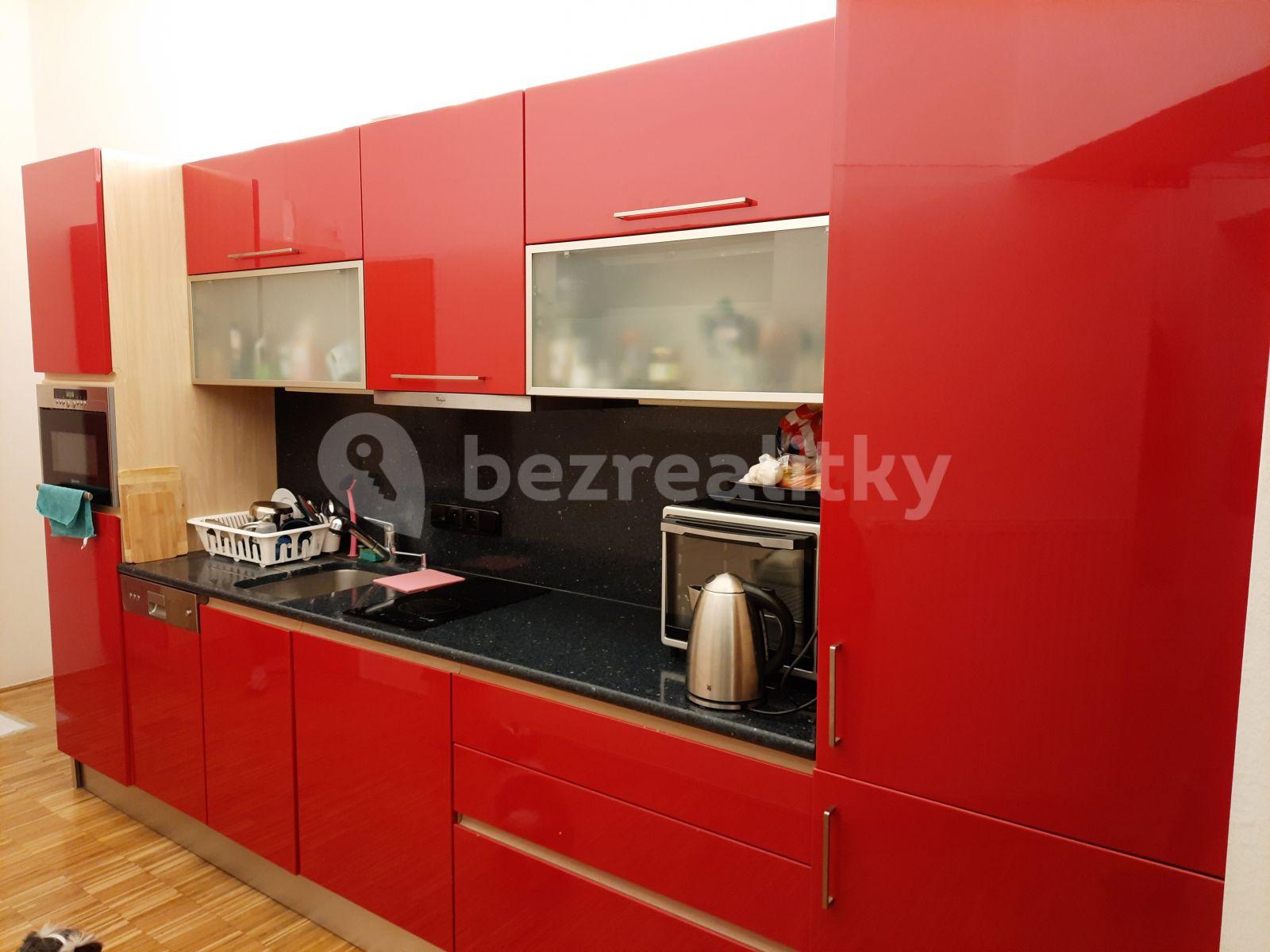 Pronájem bytu 2+1 62 m², Korunní, Praha, Praha