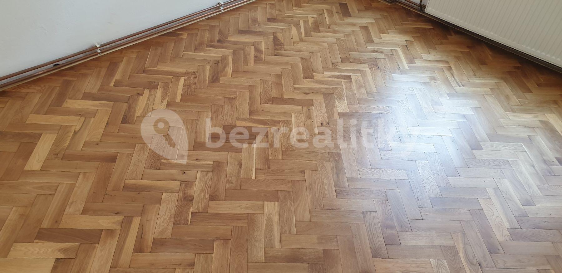 Pronájem bytu 2+kk 57 m², Malířská, Praha, Praha