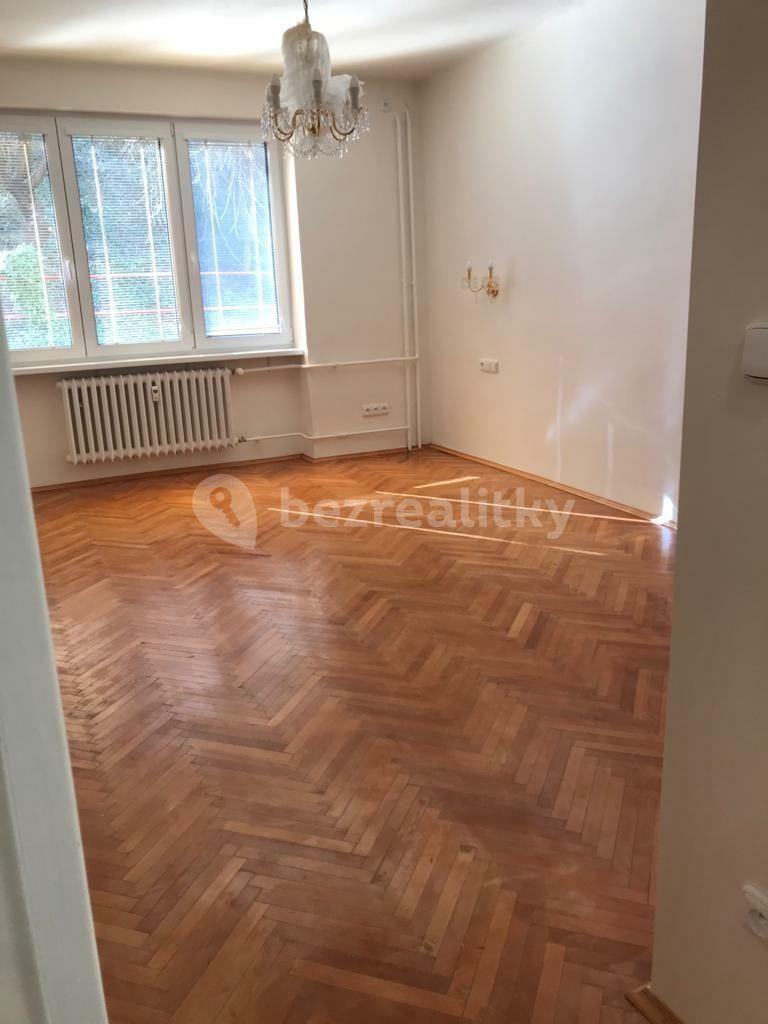 Pronájem bytu 4+1 82 m², Bělohorská, Praha, Praha