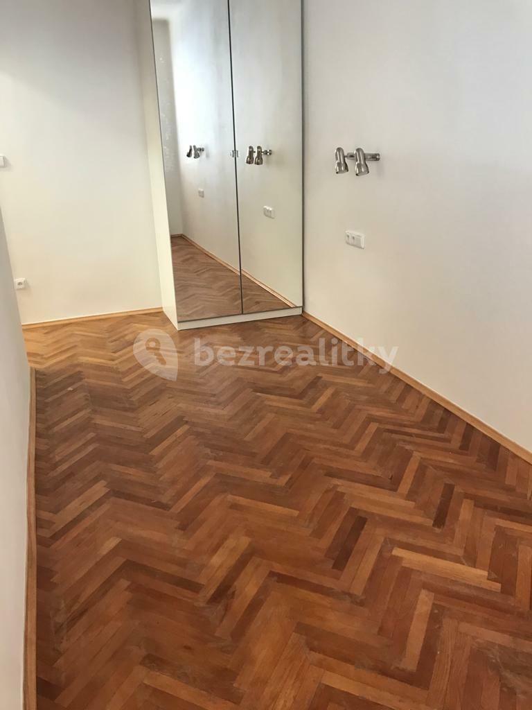 Pronájem bytu 4+1 82 m², Bělohorská, Praha, Praha